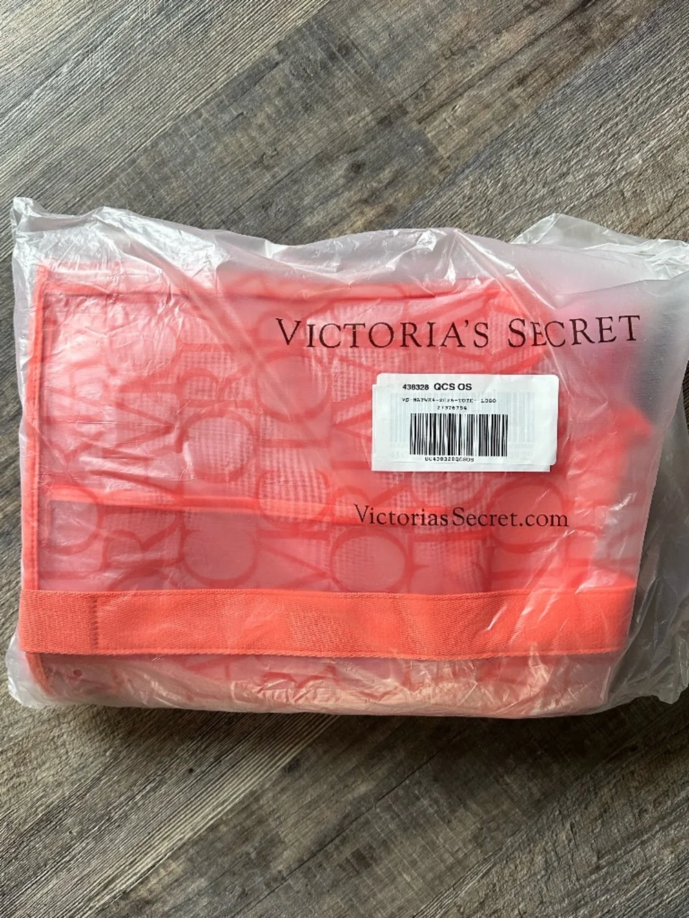 🔥 Victoria's Secret Mesh Beach Tote Bag & Towel Set - Brand New - Picture 5 of 5